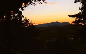 Bluff Mountain View