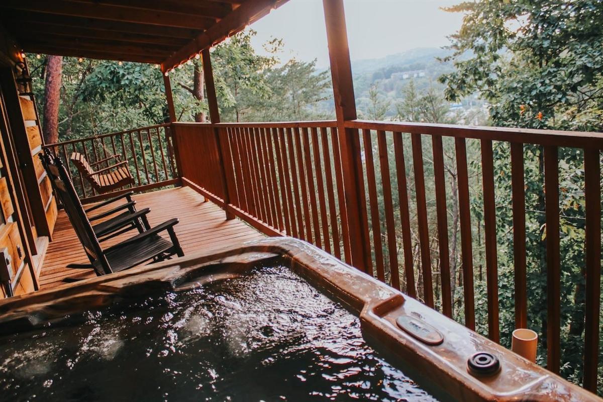Bluff Mountain View Villa Pigeon Forge Exterior photo